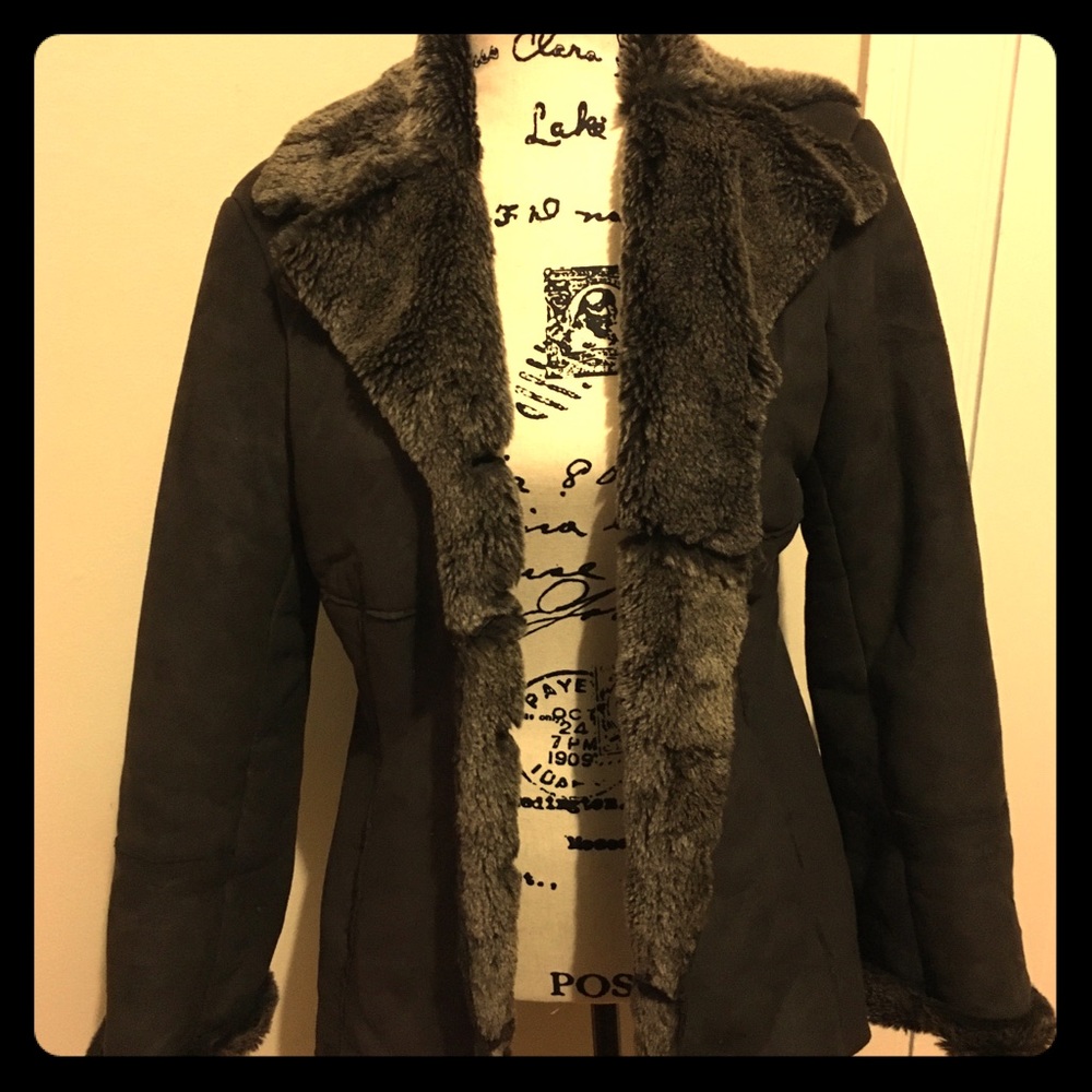 Suede coat w/ fur lining